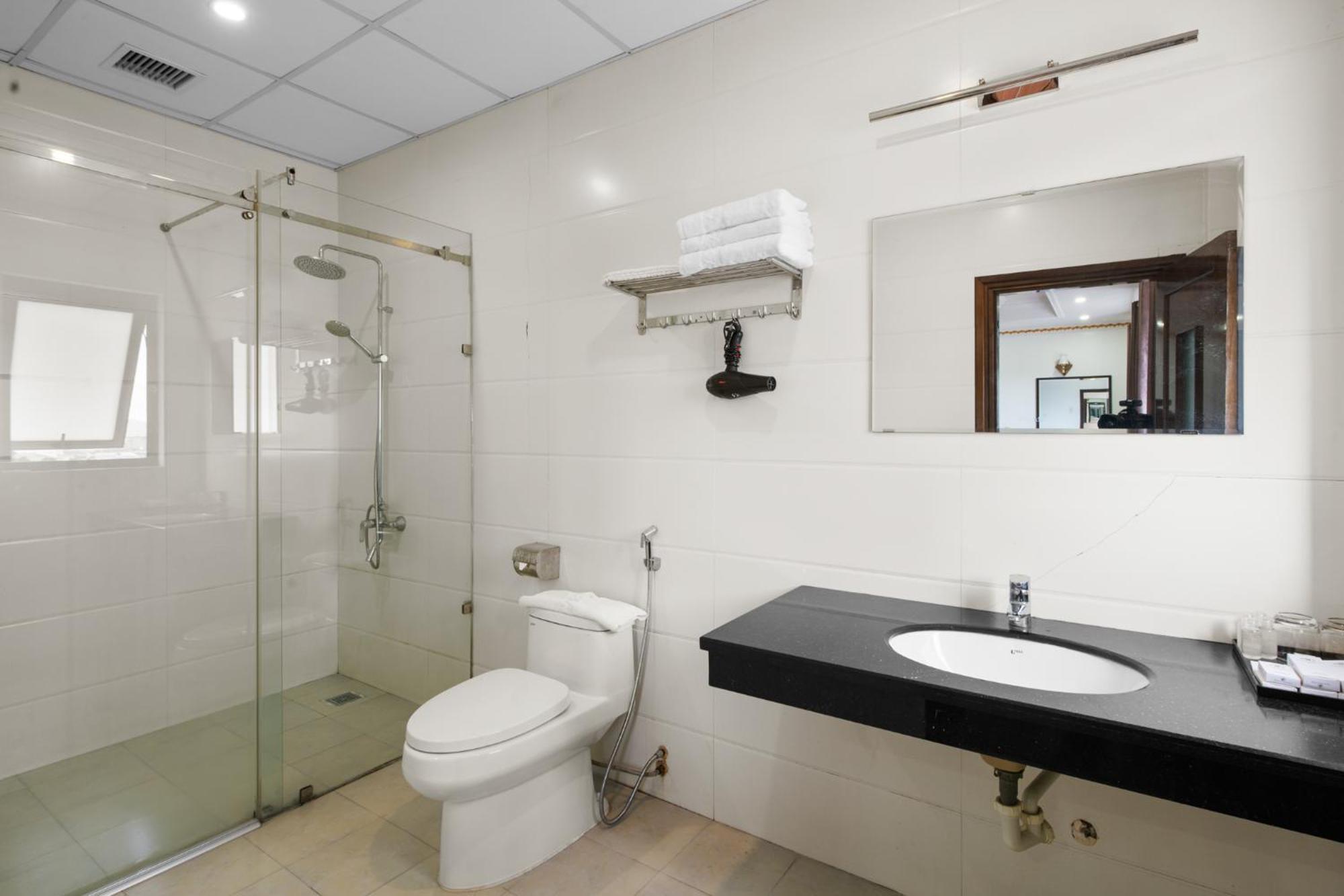 Hotel Khach San Habana Thái Nguyên Zewnętrze zdjęcie
